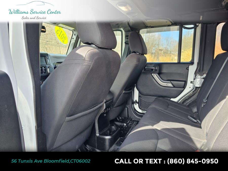 2015 Jeep Wrangler Unlimited 4WD 4dr Sport, available for sale in Bloomfield, Connecticut | Williams Service Center. Bloomfield, Connecticut 2015 Jeep Wrangler Unlimited 4WD 4dr Sport, available for sale in Bloomfield, Connecticut | Williams Service Center. Bloomfield, Connecticut