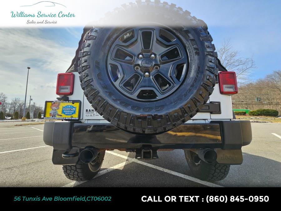 2015 Jeep Wrangler Unlimited 4WD 4dr Sport, available for sale in Bloomfield, Connecticut | Williams Service Center. Bloomfield, Connecticut 2015 Jeep Wrangler Unlimited 4WD 4dr Sport, available for sale in Bloomfield, Connecticut | Williams Service Center. Bloomfield, Connecticut