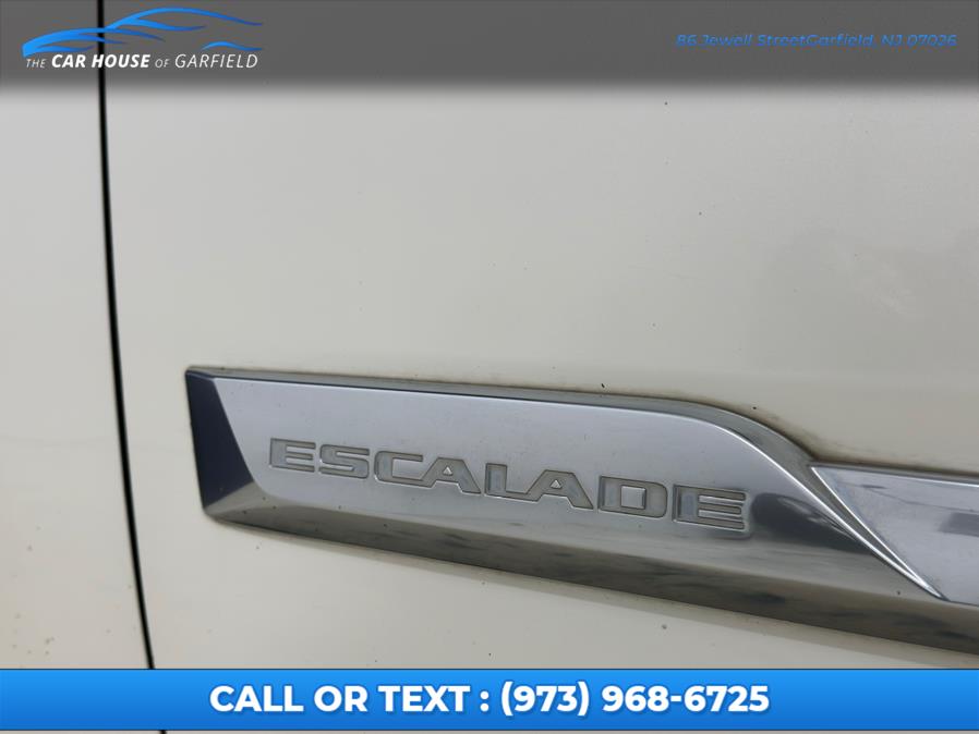 2015 Cadillac Escalade ESV 4WD 4dr Premium, available for sale in Garfield, New Jersey | Car House Of Garfield. Garfield, New Jersey 2015 Cadillac Escalade ESV 4WD 4dr Premium, available for sale in Garfield, New Jersey | Car House Of Garfield. Garfield, New Jersey