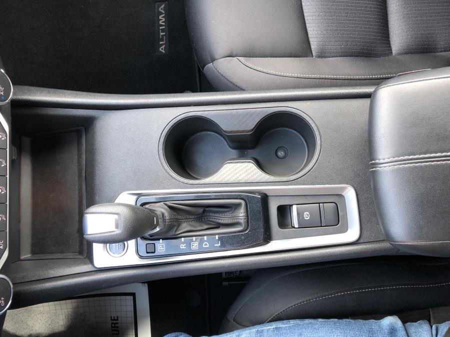2020 Nissan Altima 2.5 S AWD Sedan, available for sale in Waterbury, Connecticut | National Auto Brokers, Inc.. Waterbury, Connecticut 2020 Nissan Altima 2.5 S AWD Sedan, available for sale in Waterbury, Connecticut | National Auto Brokers, Inc.. Waterbury, Connecticut