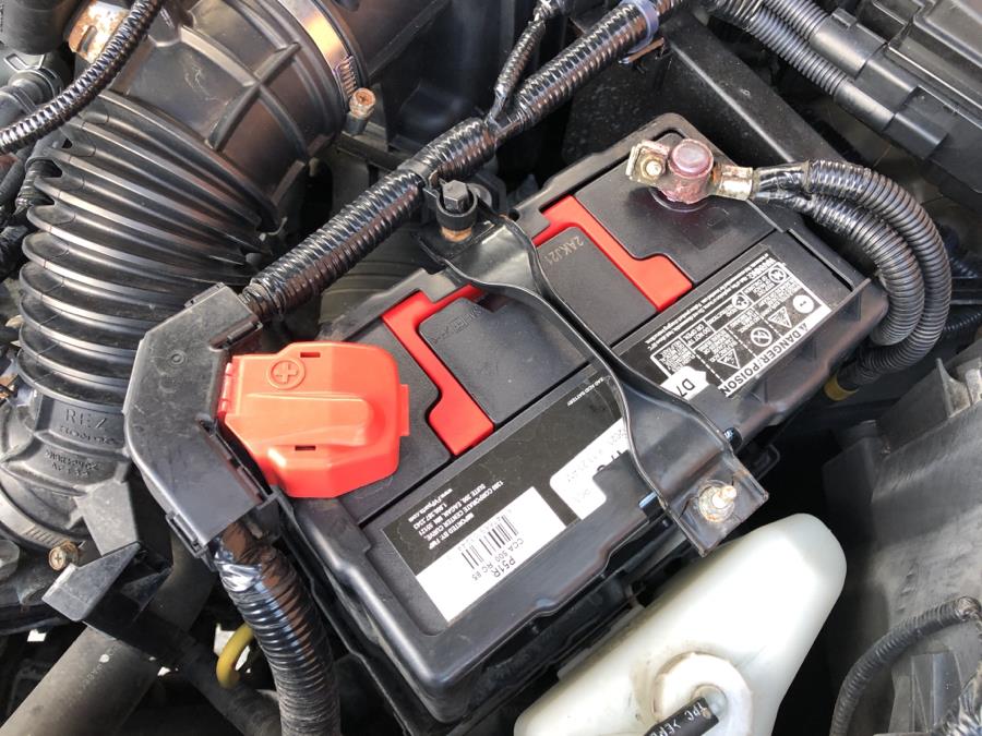 2010 Honda CR-V 4WD 5dr EX-L, available for sale in Waterbury, Connecticut | National Auto Brokers, Inc.. Waterbury, Connecticut 2010 Honda CR-V 4WD 5dr EX-L, available for sale in Waterbury, Connecticut | National Auto Brokers, Inc.. Waterbury, Connecticut