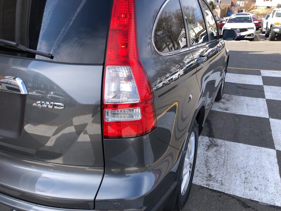 2010 Honda CR-V 4WD 5dr EX-L, available for sale in Waterbury, Connecticut | National Auto Brokers, Inc.. Waterbury, Connecticut 2010 Honda CR-V 4WD 5dr EX-L, available for sale in Waterbury, Connecticut | National Auto Brokers, Inc.. Waterbury, Connecticut