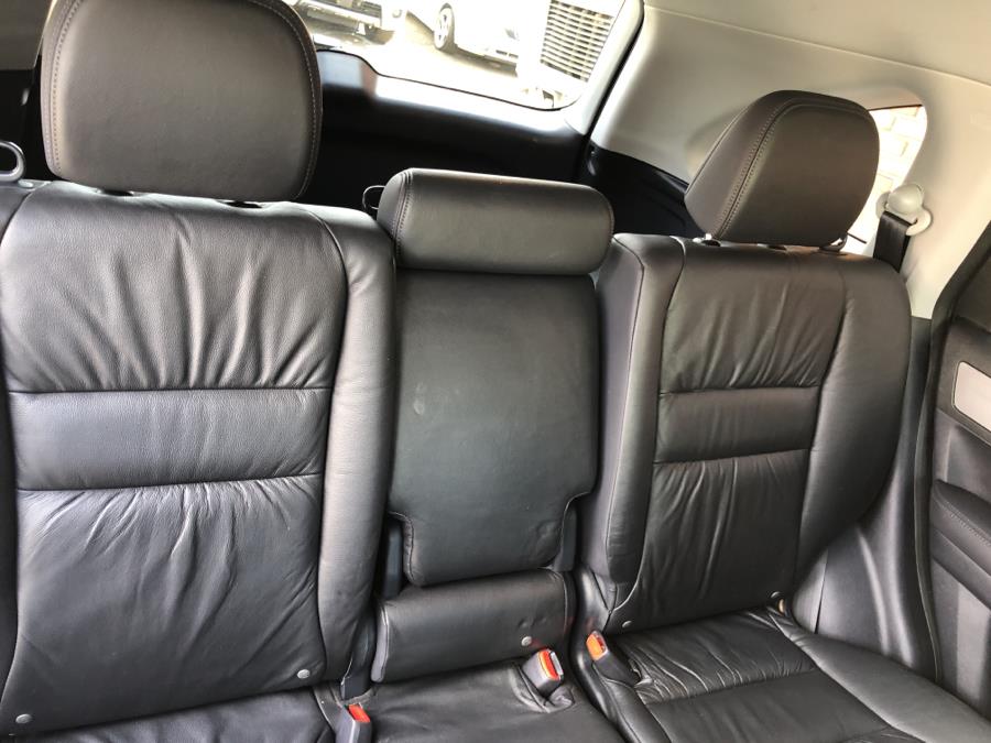 2010 Honda CR-V 4WD 5dr EX-L, available for sale in Waterbury, Connecticut | National Auto Brokers, Inc.. Waterbury, Connecticut 2010 Honda CR-V 4WD 5dr EX-L, available for sale in Waterbury, Connecticut | National Auto Brokers, Inc.. Waterbury, Connecticut