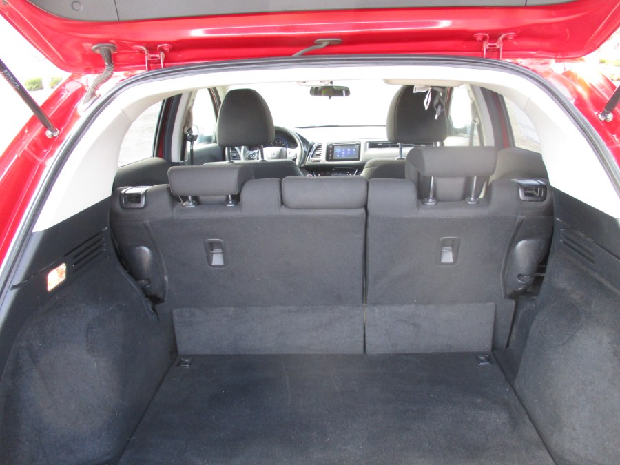 2018 Honda HR-V EX AWD CVT, available for sale in New Britain, Connecticut | Universal Motors LLC. New Britain, Connecticut 2018 Honda HR-V EX AWD CVT, available for sale in New Britain, Connecticut | Universal Motors LLC. New Britain, Connecticut