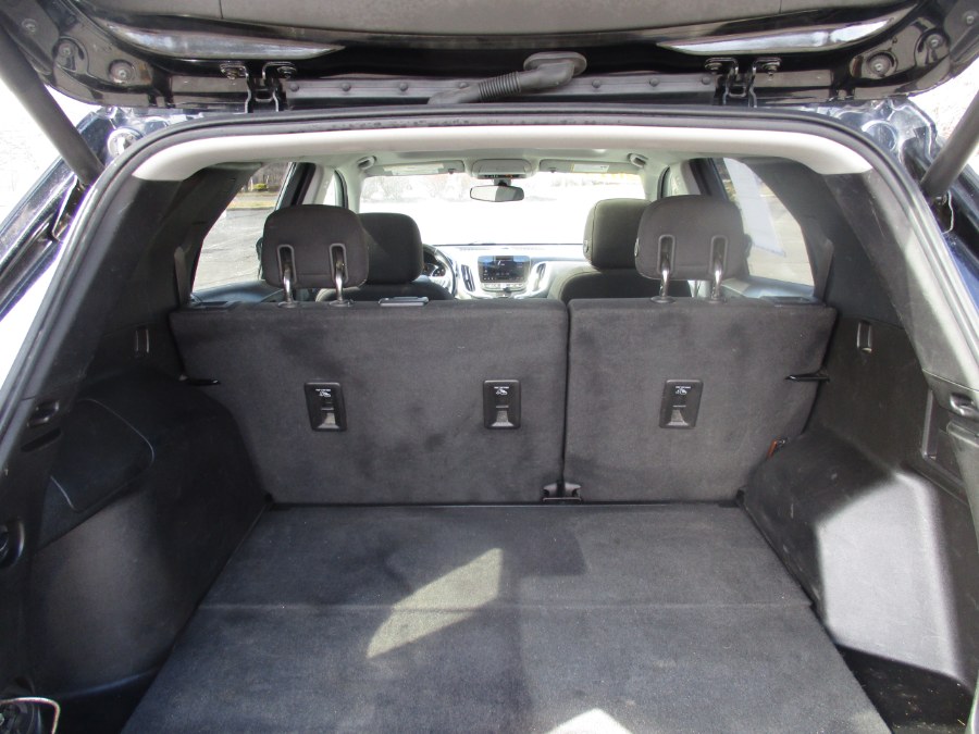 2019 Chevrolet Equinox AWD 4dr LT w/1LT, available for sale in New Britain, Connecticut | Universal Motors LLC. New Britain, Connecticut 2019 Chevrolet Equinox AWD 4dr LT w/1LT, available for sale in New Britain, Connecticut | Universal Motors LLC. New Britain, Connecticut