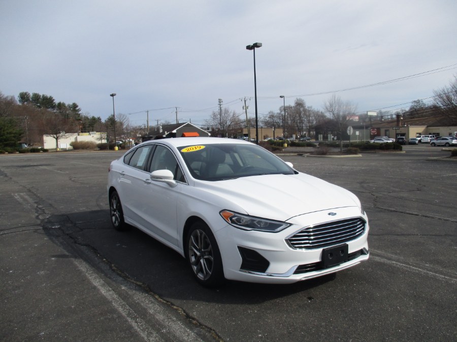 2019 Ford Fusion Sedan SEL, available for sale in New Britain, Connecticut | Universal Motors LLC. New Britain, Connecticut 2019 Ford Fusion Sedan SEL, available for sale in New Britain, Connecticut | Universal Motors LLC. New Britain, Connecticut