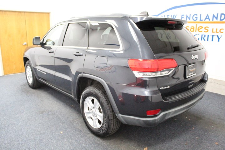 2014 Jeep Grand Cherokee 4WD 4dr Laredo, available for sale in Plainville, Connecticut | New England Auto Sales LLC. Plainville, Connecticut 2014 Jeep Grand Cherokee 4WD 4dr Laredo, available for sale in Plainville, Connecticut | New England Auto Sales LLC. Plainville, Connecticut