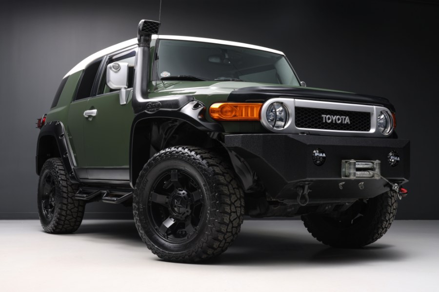 2014 Toyota FJ Cruiser 4WD 4dr Man (Natl), available for sale in North Salem, New York | Meccanic Shop North Inc. North Salem, New York 2014 Toyota FJ Cruiser 4WD 4dr Man (Natl), available for sale in North Salem, New York | Meccanic Shop North Inc. North Salem, New York