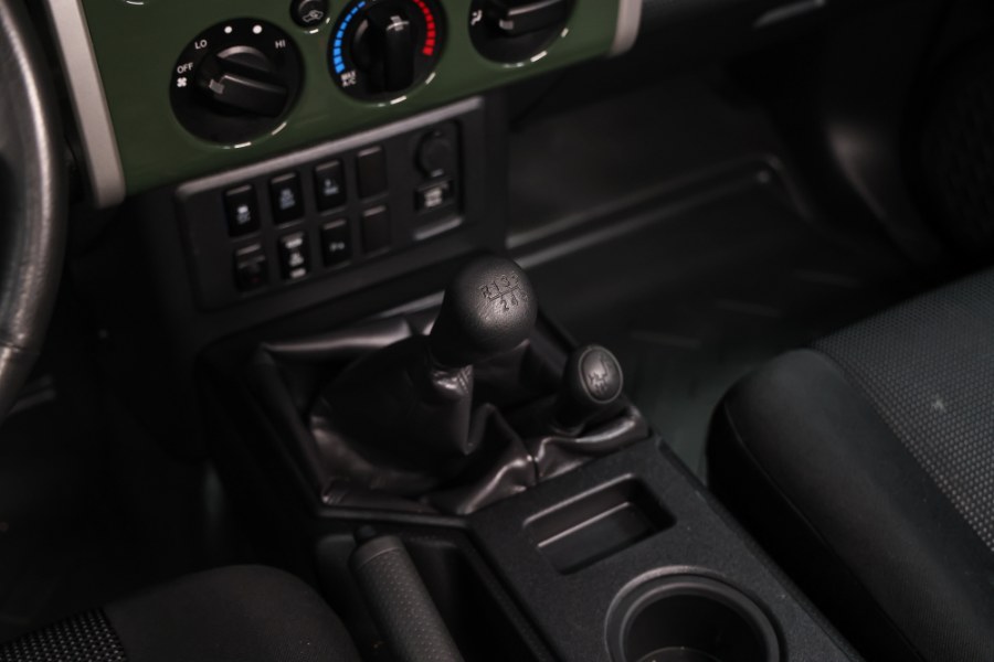 2014 Toyota FJ Cruiser 4WD 4dr Man (Natl), available for sale in North Salem, New York | Meccanic Shop North Inc. North Salem, New York 2014 Toyota FJ Cruiser 4WD 4dr Man (Natl), available for sale in North Salem, New York | Meccanic Shop North Inc. North Salem, New York