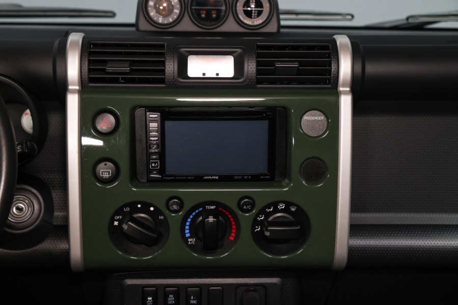 2014 Toyota FJ Cruiser 4WD 4dr Man (Natl), available for sale in North Salem, New York | Meccanic Shop North Inc. North Salem, New York 2014 Toyota FJ Cruiser 4WD 4dr Man (Natl), available for sale in North Salem, New York | Meccanic Shop North Inc. North Salem, New York
