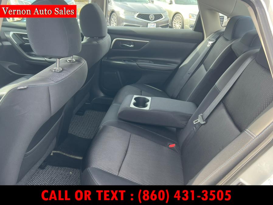 2016 Nissan Altima 4dr Sdn I4 2.5 SR, available for sale in Manchester, Connecticut | Vernon Auto Sale & Service. Manchester, Connecticut 2016 Nissan Altima 4dr Sdn I4 2.5 SR, available for sale in Manchester, Connecticut | Vernon Auto Sale & Service. Manchester, Connecticut
