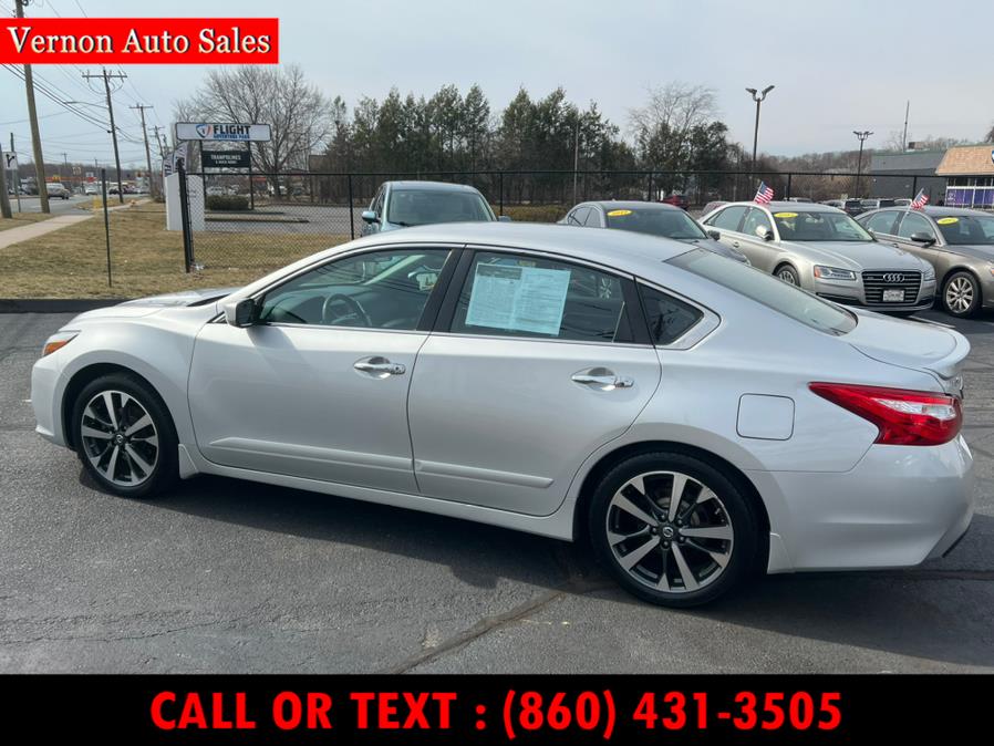 2016 Nissan Altima 4dr Sdn I4 2.5 SR, available for sale in Manchester, Connecticut | Vernon Auto Sale & Service. Manchester, Connecticut 2016 Nissan Altima 4dr Sdn I4 2.5 SR, available for sale in Manchester, Connecticut | Vernon Auto Sale & Service. Manchester, Connecticut