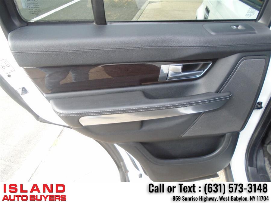 2011 Land Rover Range Rover Sport HSE 4x4 4dr SUV, available for sale in West Babylon, New York | Island Auto Buyers. West Babylon, New York 2011 Land Rover Range Rover Sport HSE 4x4 4dr SUV, available for sale in West Babylon, New York | Island Auto Buyers. West Babylon, New York