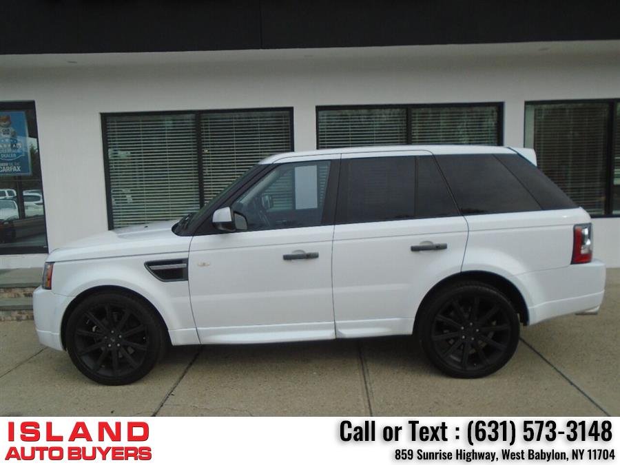 2011 Land Rover Range Rover Sport HSE 4x4 4dr SUV, available for sale in West Babylon, New York | Island Auto Buyers. West Babylon, New York 2011 Land Rover Range Rover Sport HSE 4x4 4dr SUV, available for sale in West Babylon, New York | Island Auto Buyers. West Babylon, New York