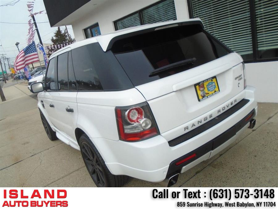 2011 Land Rover Range Rover Sport HSE 4x4 4dr SUV, available for sale in West Babylon, New York | Island Auto Buyers. West Babylon, New York 2011 Land Rover Range Rover Sport HSE 4x4 4dr SUV, available for sale in West Babylon, New York | Island Auto Buyers. West Babylon, New York
