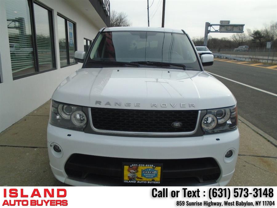 2011 Land Rover Range Rover Sport HSE 4x4 4dr SUV, available for sale in West Babylon, New York | Island Auto Buyers. West Babylon, New York 2011 Land Rover Range Rover Sport HSE 4x4 4dr SUV, available for sale in West Babylon, New York | Island Auto Buyers. West Babylon, New York