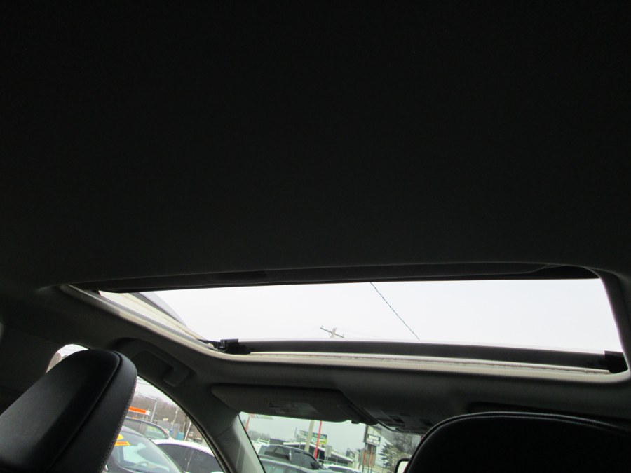 2015 Toyota RAV4 AWD 4dr Limited (Natl), available for sale in Levittown, Pennsylvania | Levittown Auto. Levittown, Pennsylvania 2015 Toyota RAV4 AWD 4dr Limited (Natl), available for sale in Levittown, Pennsylvania | Levittown Auto. Levittown, Pennsylvania