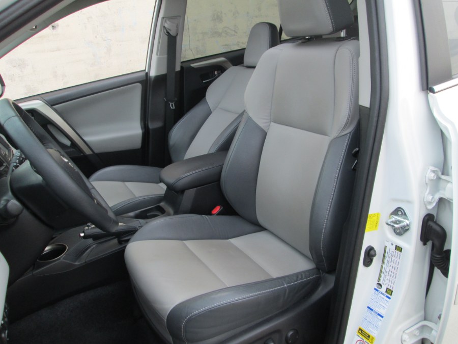 2015 Toyota RAV4 AWD 4dr Limited (Natl), available for sale in Levittown, Pennsylvania | Levittown Auto. Levittown, Pennsylvania 2015 Toyota RAV4 AWD 4dr Limited (Natl), available for sale in Levittown, Pennsylvania | Levittown Auto. Levittown, Pennsylvania