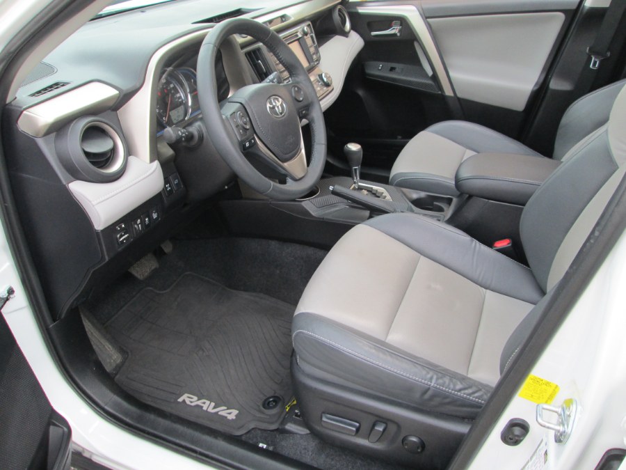 2015 Toyota RAV4 AWD 4dr Limited (Natl), available for sale in Levittown, Pennsylvania | Levittown Auto. Levittown, Pennsylvania 2015 Toyota RAV4 AWD 4dr Limited (Natl), available for sale in Levittown, Pennsylvania | Levittown Auto. Levittown, Pennsylvania