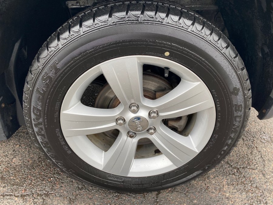 2016 Jeep Compass 4WD 4dr Latitude, available for sale in West Springfield, Massachusetts | Union Street Auto Sales. West Springfield, Massachusetts 2016 Jeep Compass 4WD 4dr Latitude, available for sale in West Springfield, Massachusetts | Union Street Auto Sales. West Springfield, Massachusetts