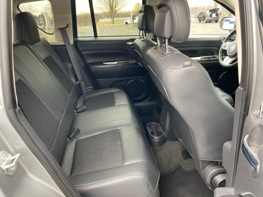 2016 Jeep Compass 4WD 4dr Latitude, available for sale in West Springfield, Massachusetts | Union Street Auto Sales. West Springfield, Massachusetts 2016 Jeep Compass 4WD 4dr Latitude, available for sale in West Springfield, Massachusetts | Union Street Auto Sales. West Springfield, Massachusetts