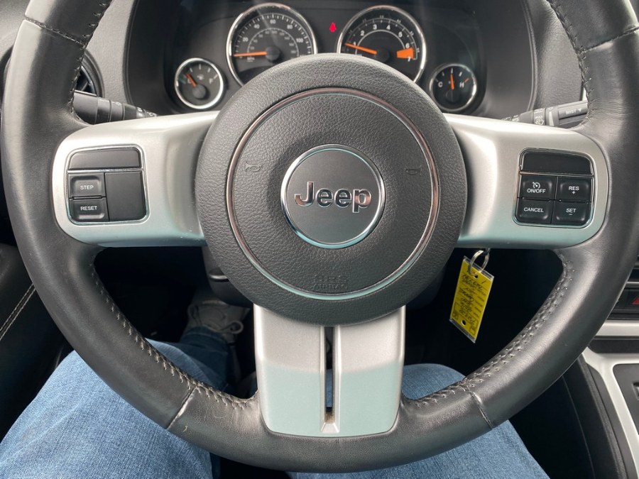 2016 Jeep Compass 4WD 4dr Latitude, available for sale in West Springfield, Massachusetts | Union Street Auto Sales. West Springfield, Massachusetts 2016 Jeep Compass 4WD 4dr Latitude, available for sale in West Springfield, Massachusetts | Union Street Auto Sales. West Springfield, Massachusetts