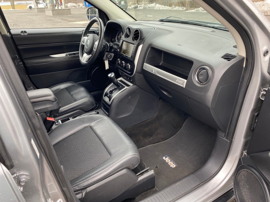 2016 Jeep Compass 4WD 4dr Latitude, available for sale in West Springfield, Massachusetts | Union Street Auto Sales. West Springfield, Massachusetts 2016 Jeep Compass 4WD 4dr Latitude, available for sale in West Springfield, Massachusetts | Union Street Auto Sales. West Springfield, Massachusetts