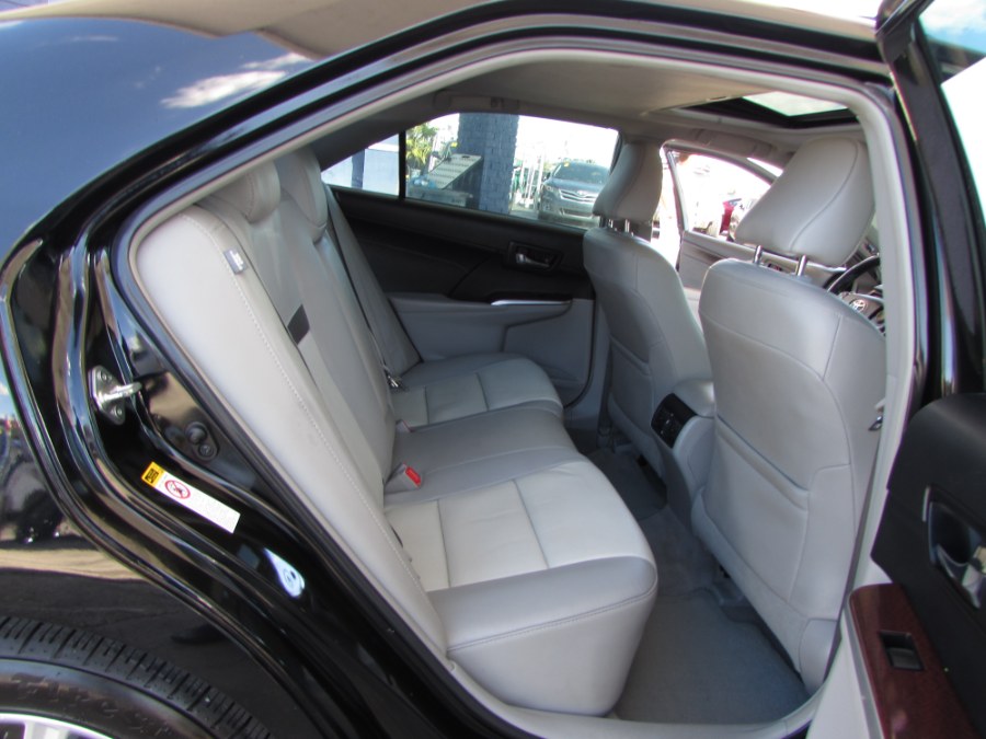 2013 Toyota Camry 4dr Sdn V6 Auto XLE (Natl), available for sale in Orlando, Florida | VIP Auto Enterprise, Inc. Orlando, Florida 2013 Toyota Camry 4dr Sdn V6 Auto XLE (Natl), available for sale in Orlando, Florida | VIP Auto Enterprise, Inc. Orlando, Florida