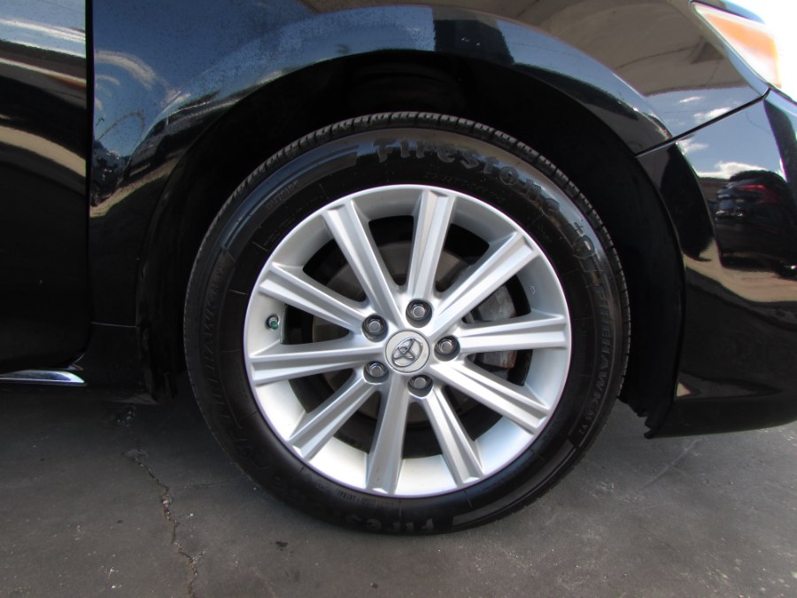 2013 Toyota Camry 4dr Sdn V6 Auto XLE (Natl), available for sale in Orlando, Florida | VIP Auto Enterprise, Inc. Orlando, Florida 2013 Toyota Camry 4dr Sdn V6 Auto XLE (Natl), available for sale in Orlando, Florida | VIP Auto Enterprise, Inc. Orlando, Florida