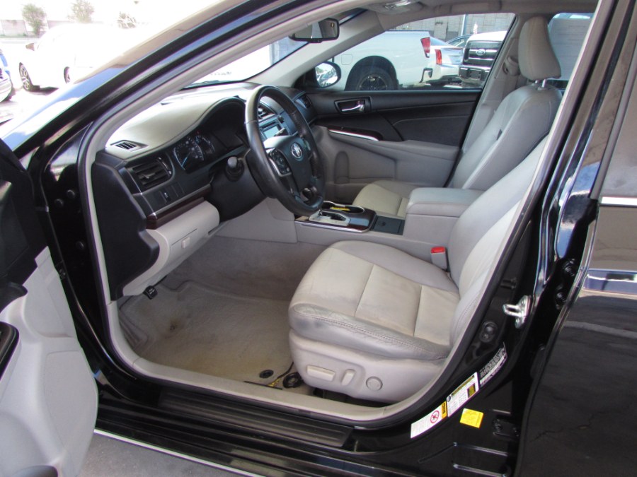 2013 Toyota Camry 4dr Sdn V6 Auto XLE (Natl), available for sale in Orlando, Florida | VIP Auto Enterprise, Inc. Orlando, Florida 2013 Toyota Camry 4dr Sdn V6 Auto XLE (Natl), available for sale in Orlando, Florida | VIP Auto Enterprise, Inc. Orlando, Florida