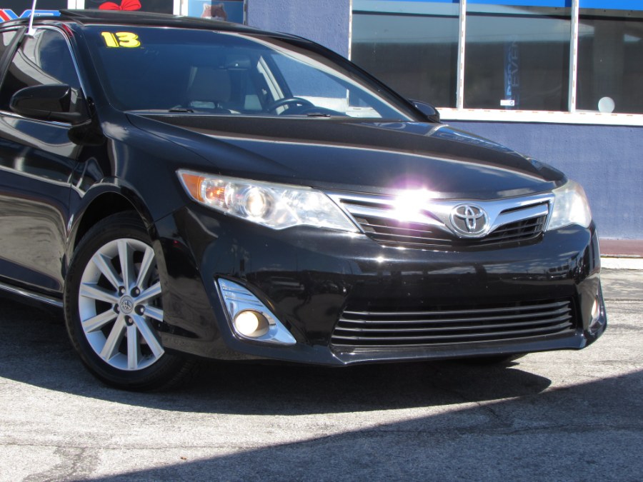 2013 Toyota Camry 4dr Sdn V6 Auto XLE (Natl), available for sale in Orlando, Florida | VIP Auto Enterprise, Inc. Orlando, Florida 2013 Toyota Camry 4dr Sdn V6 Auto XLE (Natl), available for sale in Orlando, Florida | VIP Auto Enterprise, Inc. Orlando, Florida