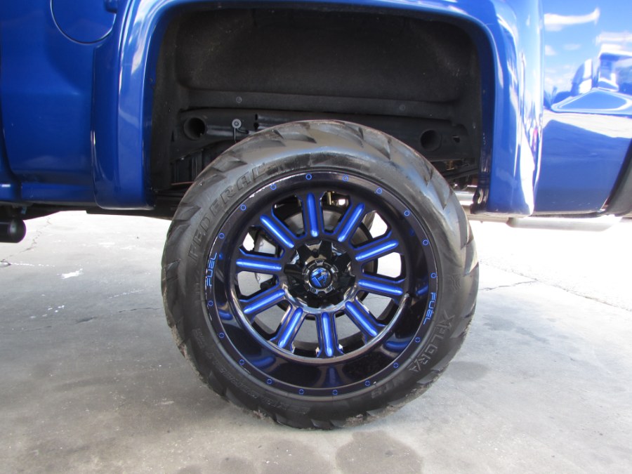 2017 Chevrolet Silverado 1500 2WD Crew Cab 143.5" LT w/1LT, available for sale in Orlando, Florida | VIP Auto Enterprise, Inc. Orlando, Florida 2017 Chevrolet Silverado 1500 2WD Crew Cab 143.5" LT w/1LT, available for sale in Orlando, Florida | VIP Auto Enterprise, Inc. Orlando, Florida