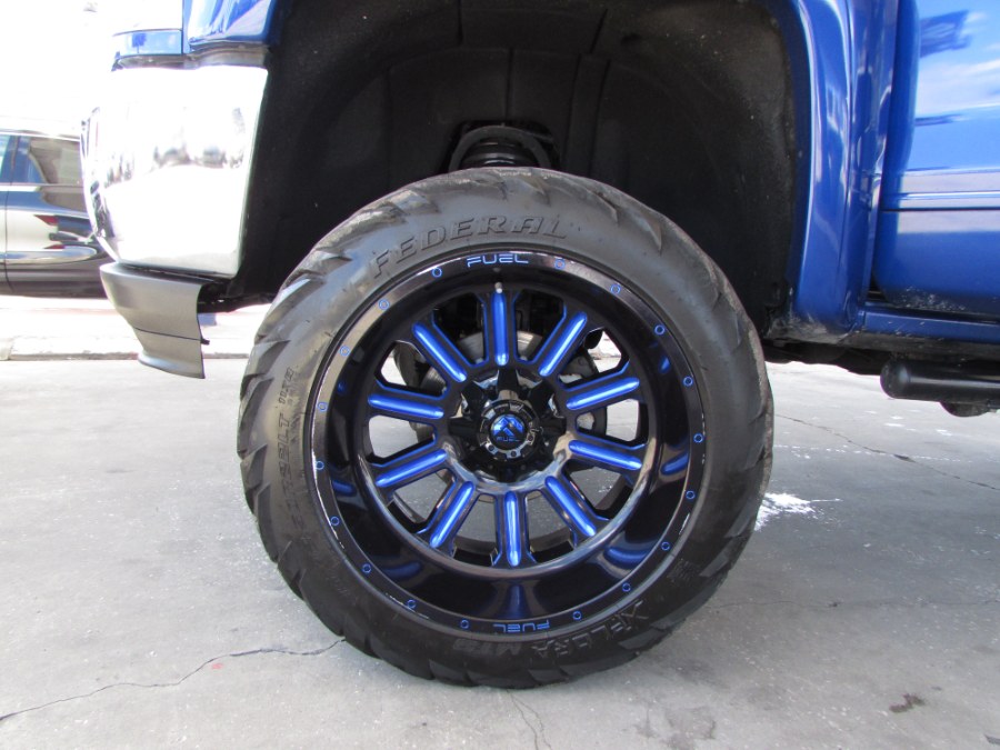 2017 Chevrolet Silverado 1500 2WD Crew Cab 143.5" LT w/1LT, available for sale in Orlando, Florida | VIP Auto Enterprise, Inc. Orlando, Florida 2017 Chevrolet Silverado 1500 2WD Crew Cab 143.5" LT w/1LT, available for sale in Orlando, Florida | VIP Auto Enterprise, Inc. Orlando, Florida