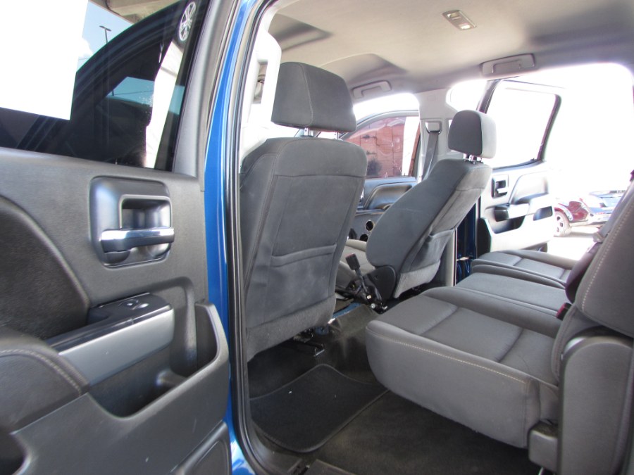 2017 Chevrolet Silverado 1500 2WD Crew Cab 143.5" LT w/1LT, available for sale in Orlando, Florida | VIP Auto Enterprise, Inc. Orlando, Florida 2017 Chevrolet Silverado 1500 2WD Crew Cab 143.5" LT w/1LT, available for sale in Orlando, Florida | VIP Auto Enterprise, Inc. Orlando, Florida