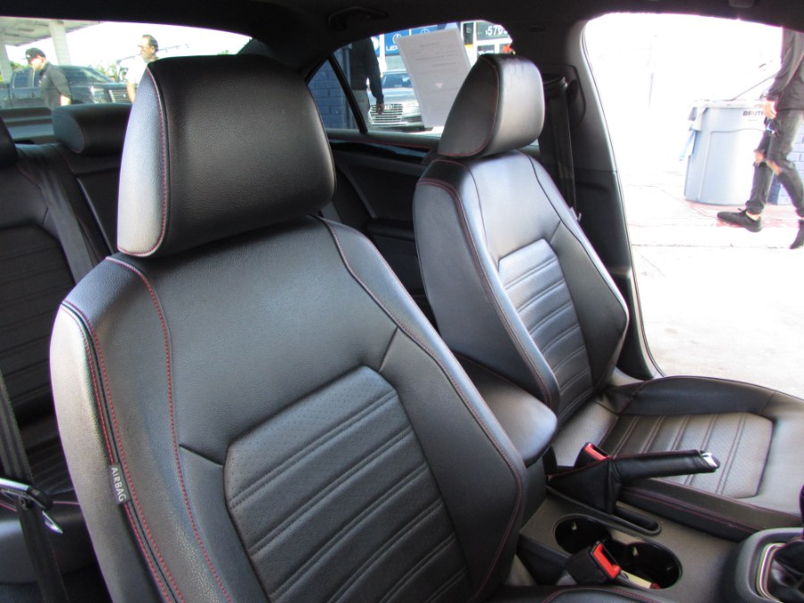 2016 Volkswagen Jetta Sedan 4dr Man 2.0T GLI SE PZEV, available for sale in Orlando, Florida | VIP Auto Enterprise, Inc. Orlando, Florida 2016 Volkswagen Jetta Sedan 4dr Man 2.0T GLI SE PZEV, available for sale in Orlando, Florida | VIP Auto Enterprise, Inc. Orlando, Florida