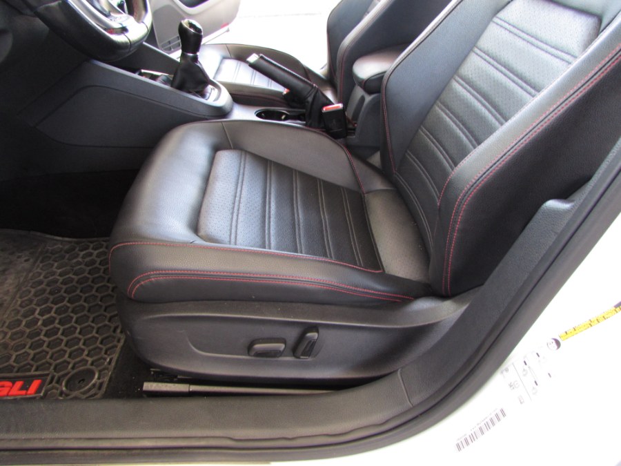 2016 Volkswagen Jetta Sedan 4dr Man 2.0T GLI SE PZEV, available for sale in Orlando, Florida | VIP Auto Enterprise, Inc. Orlando, Florida 2016 Volkswagen Jetta Sedan 4dr Man 2.0T GLI SE PZEV, available for sale in Orlando, Florida | VIP Auto Enterprise, Inc. Orlando, Florida