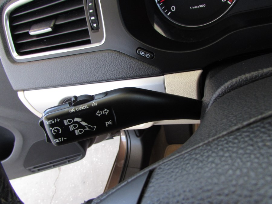 2012 Volkswagen Jetta Sedan 4dr Auto SEL w/Sunroof, available for sale in Orlando, Florida | VIP Auto Enterprise, Inc. Orlando, Florida 2012 Volkswagen Jetta Sedan 4dr Auto SEL w/Sunroof, available for sale in Orlando, Florida | VIP Auto Enterprise, Inc. Orlando, Florida