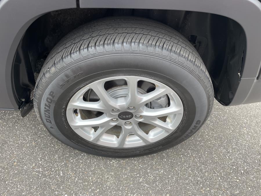 2015 Jeep Cherokee 4WD 4dr Latitude, available for sale in Hartford, Connecticut | Lex Autos LLC. Hartford, Connecticut 2015 Jeep Cherokee 4WD 4dr Latitude, available for sale in Hartford, Connecticut | Lex Autos LLC. Hartford, Connecticut