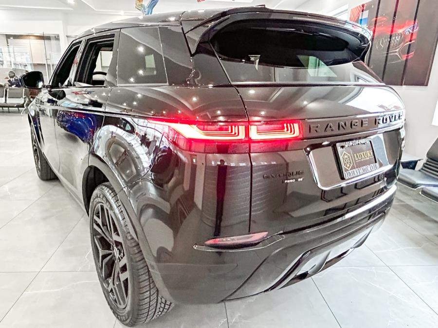 2020 Land Rover Range Rover Evoque P250 SE, available for sale in Franklin Square, New York | Luxury Motor Club. Franklin Square, New York 2020 Land Rover Range Rover Evoque P250 SE, available for sale in Franklin Square, New York | Luxury Motor Club. Franklin Square, New York