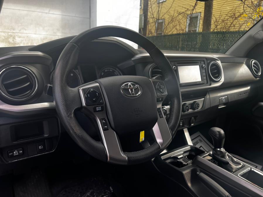 2018 Toyota Tacoma SR5 Double Cab 5'' Bed V6 4x4 AT (Natl), available for sale in Worcester, Massachusetts | Sophia's Auto Sales Inc. Worcester, Massachusetts 2018 Toyota Tacoma SR5 Double Cab 5'' Bed V6 4x4 AT (Natl), available for sale in Worcester, Massachusetts | Sophia's Auto Sales Inc. Worcester, Massachusetts