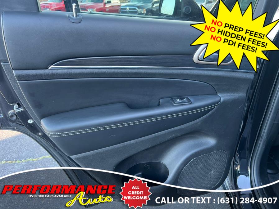 2015 Jeep Grand Cherokee 4WD 4dr Overland, available for sale in Bohemia, New York | Performance Auto Inc. Bohemia, New York 2015 Jeep Grand Cherokee 4WD 4dr Overland, available for sale in Bohemia, New York | Performance Auto Inc. Bohemia, New York