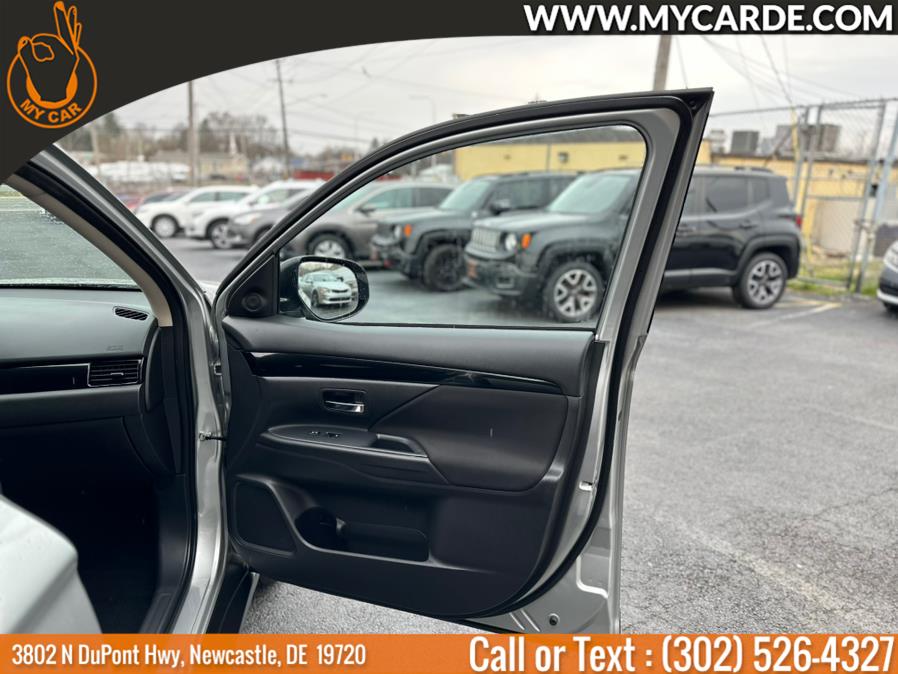 2020 Mitsubishi Outlander ES FWD, available for sale in New Castle, Delaware | My Car. New Castle, Delaware 2020 Mitsubishi Outlander ES FWD, available for sale in New Castle, Delaware | My Car. New Castle, Delaware