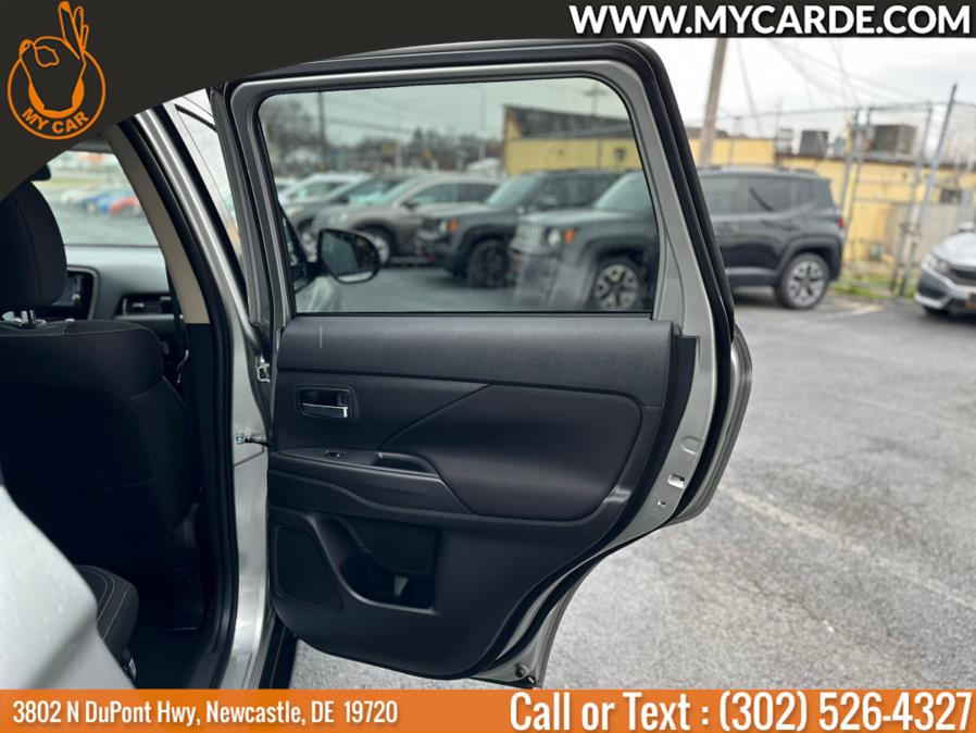 2020 Mitsubishi Outlander ES FWD, available for sale in New Castle, Delaware | My Car. New Castle, Delaware 2020 Mitsubishi Outlander ES FWD, available for sale in New Castle, Delaware | My Car. New Castle, Delaware