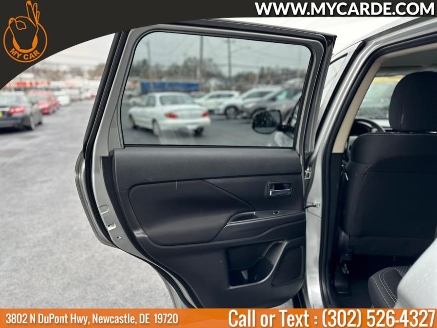 2020 Mitsubishi Outlander ES FWD, available for sale in New Castle, Delaware | My Car. New Castle, Delaware 2020 Mitsubishi Outlander ES FWD, available for sale in New Castle, Delaware | My Car. New Castle, Delaware