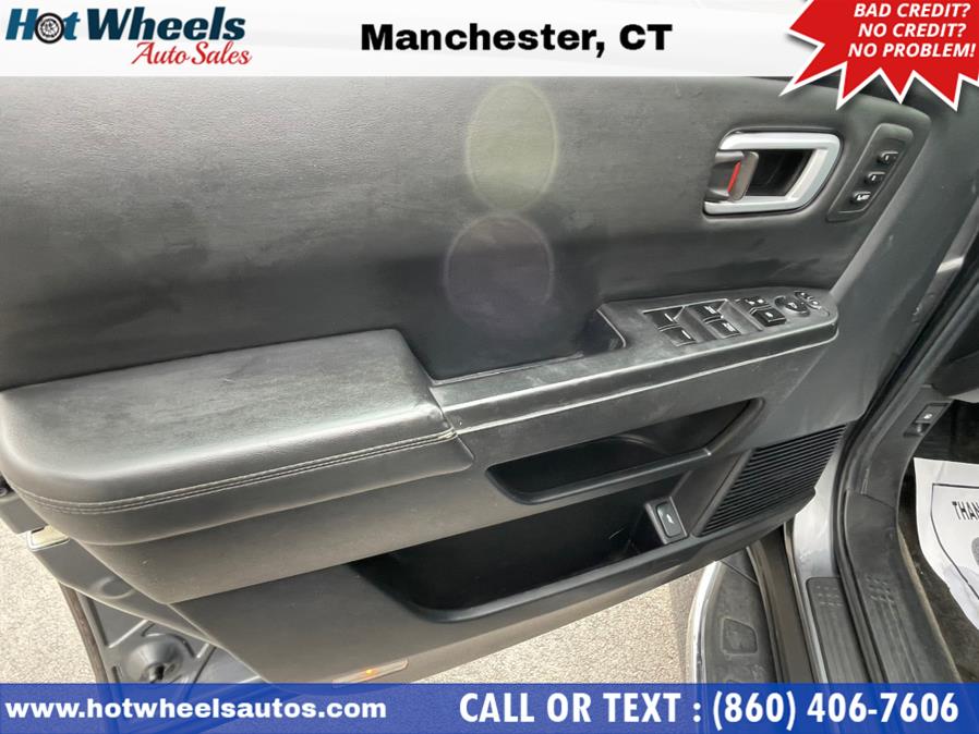 2012 Honda Pilot 2WD 4dr Touring w/RES & Navi, available for sale in Manchester, Connecticut | Hot Wheels Auto Sales LLC. Manchester, Connecticut 2012 Honda Pilot 2WD 4dr Touring w/RES & Navi, available for sale in Manchester, Connecticut | Hot Wheels Auto Sales LLC. Manchester, Connecticut