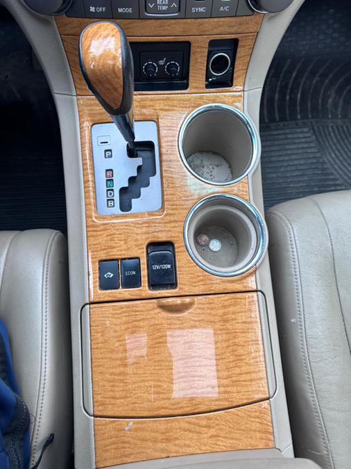 2009 Toyota Highlander Hybrid 4WD 4dr Limited w/3rd Row, available for sale in Revere, Massachusetts | Wonderland Auto. Revere, Massachusetts 2009 Toyota Highlander Hybrid 4WD 4dr Limited w/3rd Row, available for sale in Revere, Massachusetts | Wonderland Auto. Revere, Massachusetts