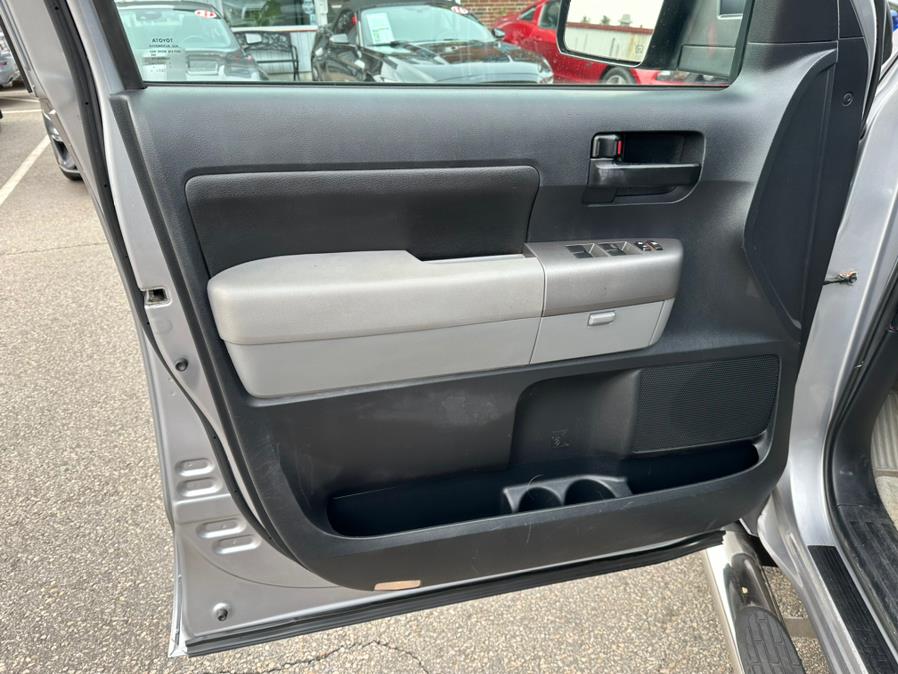 2010 Toyota Tundra 4WD Truck Dbl 4.6L V8 6-Spd AT (Natl), available for sale in South Windsor, Connecticut | Mike And Tony Auto Sales, Inc. South Windsor, Connecticut 2010 Toyota Tundra 4WD Truck Dbl 4.6L V8 6-Spd AT (Natl), available for sale in South Windsor, Connecticut | Mike And Tony Auto Sales, Inc. South Windsor, Connecticut