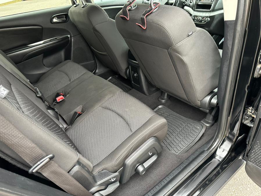 2015 Dodge Journey AWD 4dr SE, available for sale in South Windsor, Connecticut | Mike And Tony Auto Sales, Inc. South Windsor, Connecticut 2015 Dodge Journey AWD 4dr SE, available for sale in South Windsor, Connecticut | Mike And Tony Auto Sales, Inc. South Windsor, Connecticut