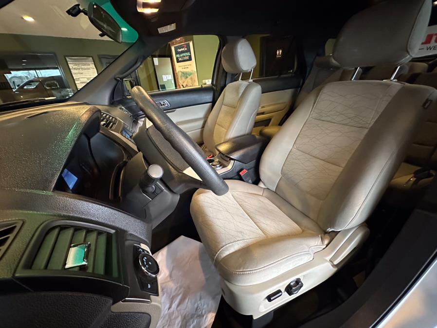 2014 Ford Explorer 4WD 4dr Base, available for sale in West Hartford, Connecticut | AutoMax. West Hartford, Connecticut 2014 Ford Explorer 4WD 4dr Base, available for sale in West Hartford, Connecticut | AutoMax. West Hartford, Connecticut