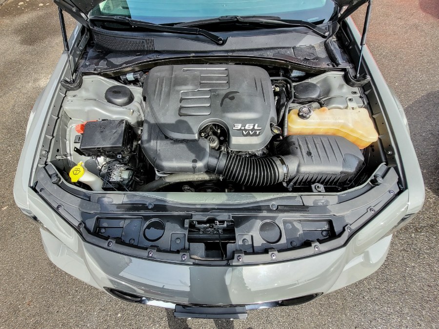 2019 Chrysler 300 Touring RWD, available for sale in Newark, New Jersey | RT Auto Center LLC. Newark, New Jersey 2019 Chrysler 300 Touring RWD, available for sale in Newark, New Jersey | RT Auto Center LLC. Newark, New Jersey